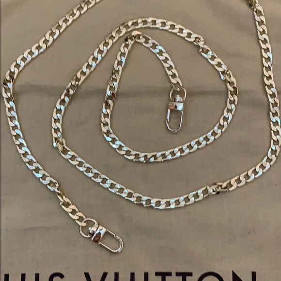 SL1911 Louis Vuitton Compiegne Crossbody - Picture 10 of 11